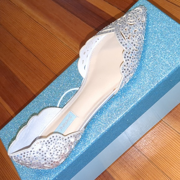 Betsy Johnson "blue" wedding shoes - Picture 5 of 5